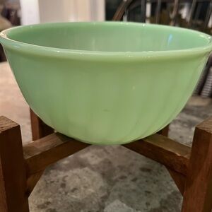 1950’s Fire King Jadeite green swirl mixing bowl